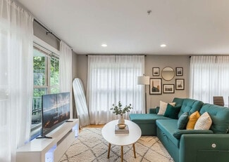 2424 Lyndale Ave S Unit ID1250777P, Minneapolis, MN 55405