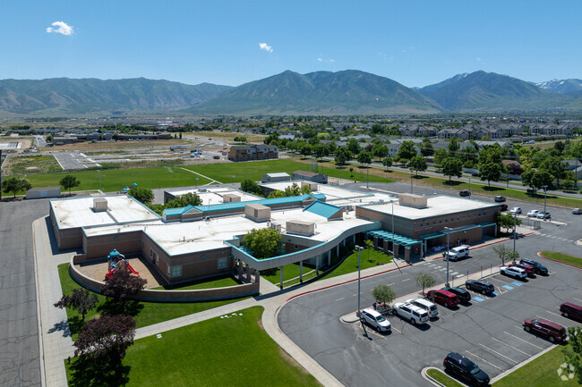 Overtake Elementary School is located in the Tooele neighborhood.