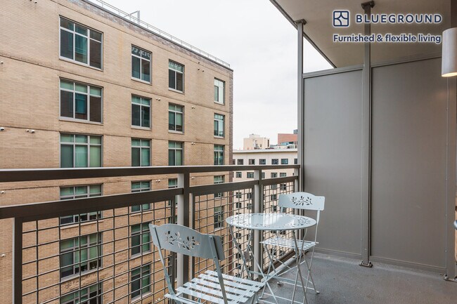 4800 Auburn Ave unit FL14-ID971, Bethesda, MD 20814 - photo 4