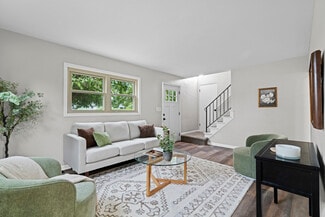 986 Loretta Ave, Columbus, OH 43211