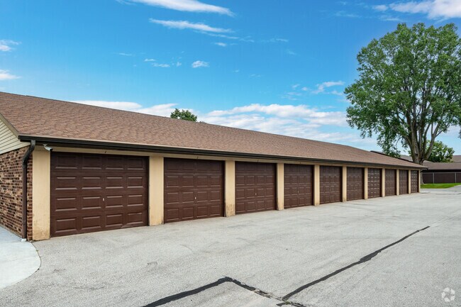 Pilgrim Way Residences, Green Bay, WI 54304 - photo 6