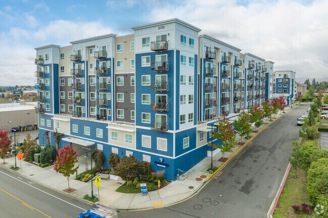 Condos are a popular living option among Federal Way City Center residents.