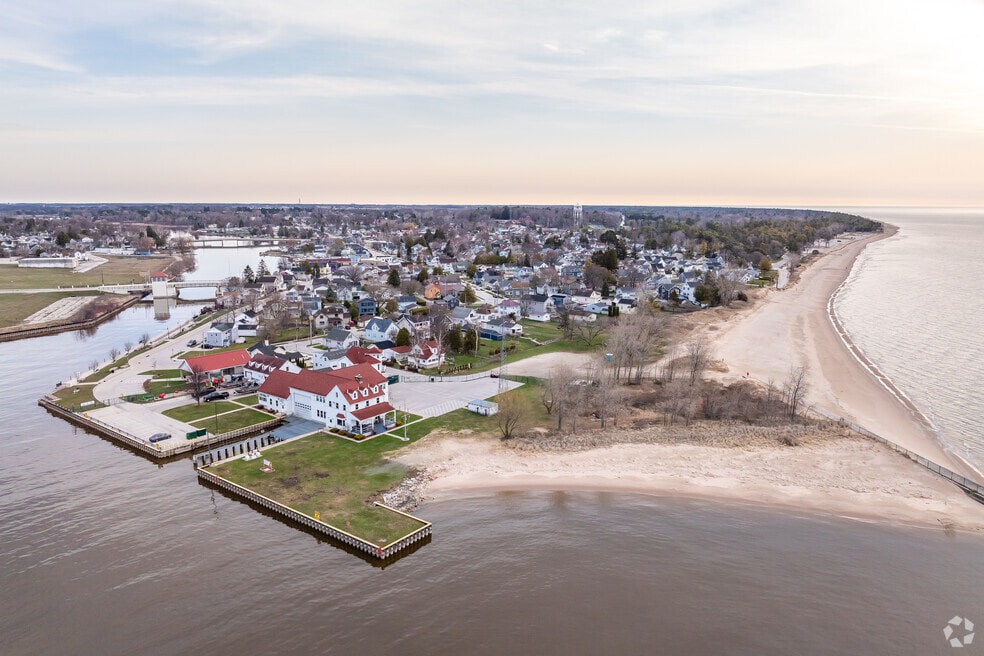 NH_TwoRivers_1026120_P2_043025_FB_v1