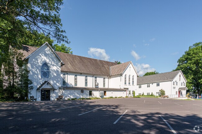 Coventry Church of the Brethren serves many of East Coventry's faithful.