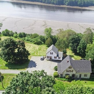 103 US Route 1 Unit 3upstairsunit, Bucksport, ME 04416