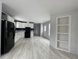 24 Suzanne Way, Willseyville, NY 13864