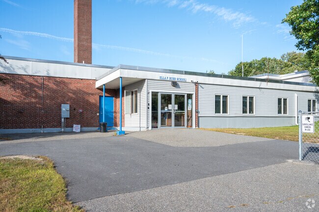 Ella P. Burr School got a B+ in the teachers category from Niche.