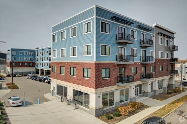 Marketplace Apartments