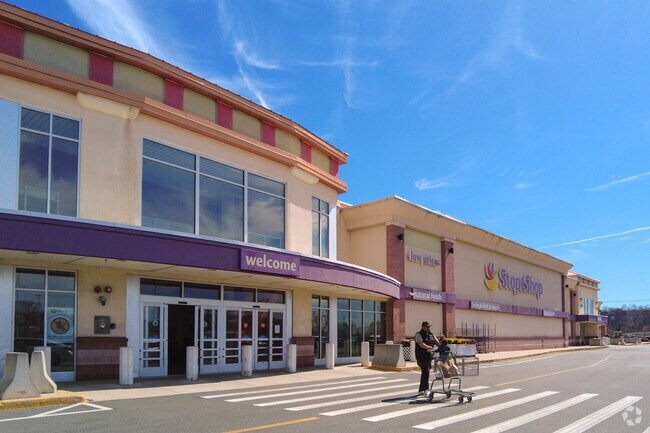 The Stop and Shop near Beachmont has all your pantry needs for a quick grocery run.