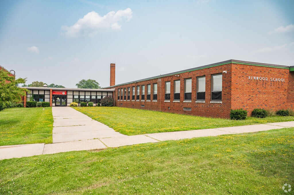 Children in Parma can attend Renwood Elementary School.