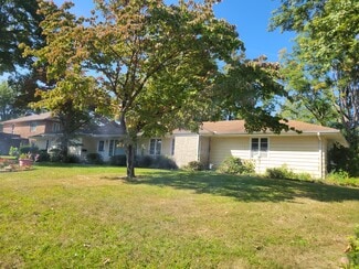 2123 Eileen Rd, Toledo, OH 43615