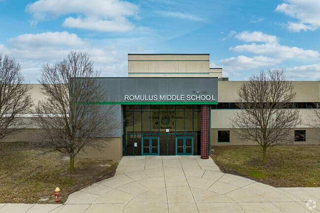 Main entrance at Romulus Middle School.