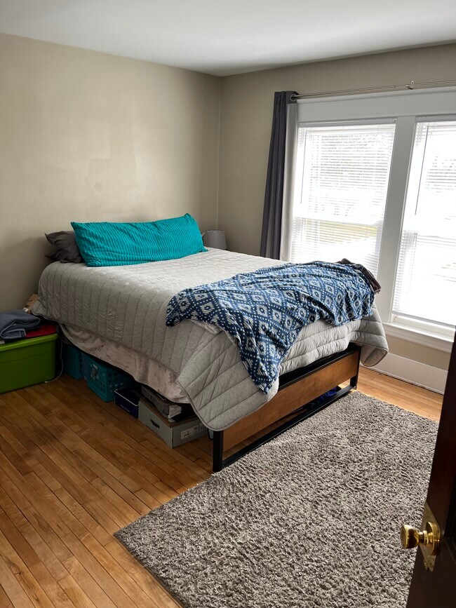 1301 Fulton St W, Grand Rapids, MI 49504 - photo 7