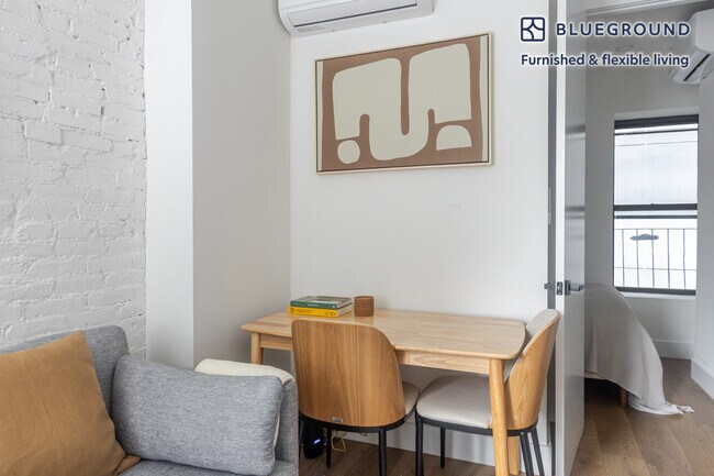 6 Avenue B unit FL2-ID1884, New York, NY 10009 - photo 5