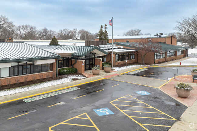 Kipling Elementary School serves students in grades K-5.