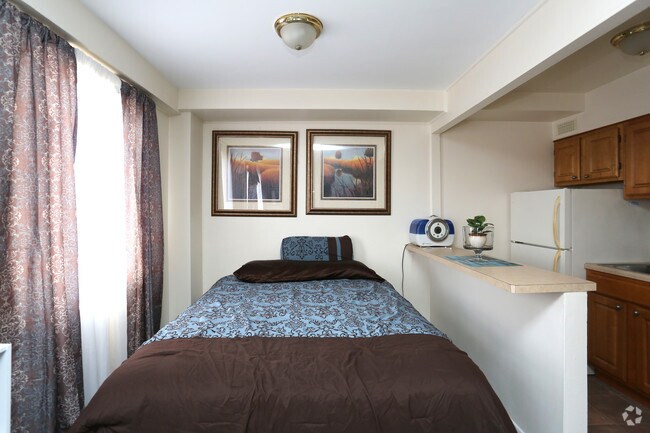 Saint Paul Regency, Baltimore, MD 21202 - photo 7