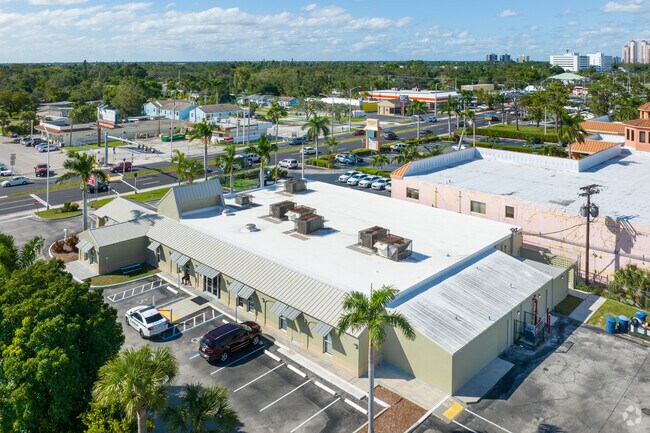 Niche Reviews gives Coronado High School in Fort Myers a 1 start ranking out of 5.