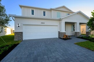 10653 NW Suncrest Loop, Port Saint Lucie, FL 34987