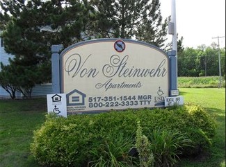 409 N Diane Ct, Standish, MI 48658