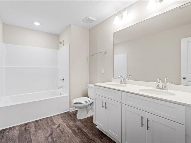 27 Whiterock Rd, Phenix City, AL 36869 - photo 3