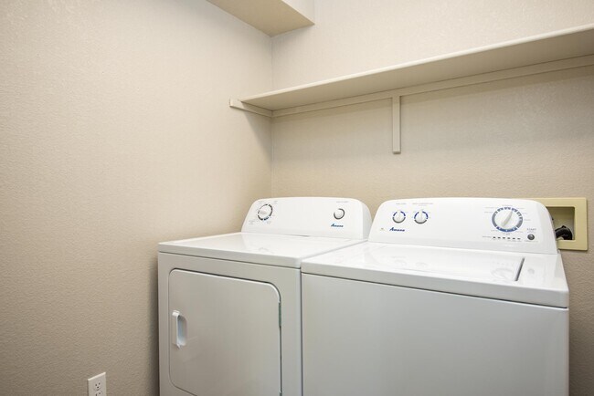 Three Bedroom | Full Size Washer and Dryer