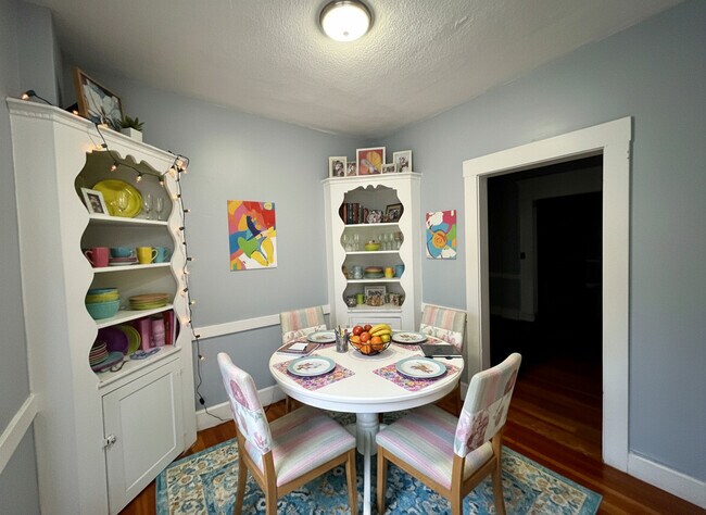 316 St Paul St unit 5, Brookline, MA 02446 - photo 2