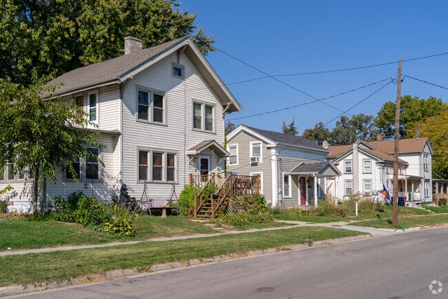 Rows of unique homes sit close together in Look West.