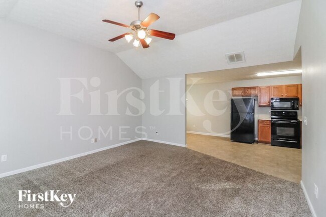 116 Cobblestone Dr, Dallas, GA 30132 - photo 4