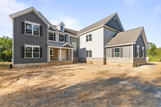 1901 Meadows Rd, Bethlehem, PA 18015