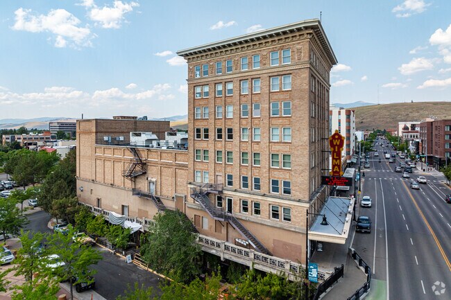 Explore contemporary condos in the Heart of Missoula.