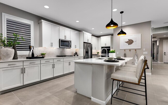 12557 Luxton Ln unit 38189061, Avondale, AZ 85392 - photo 4