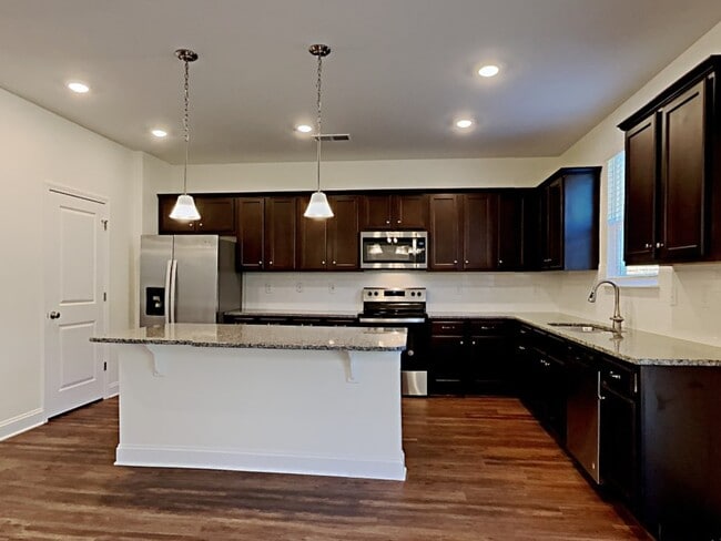 1124 Bentley Place, Waxhaw, NC 28173 - photo 3