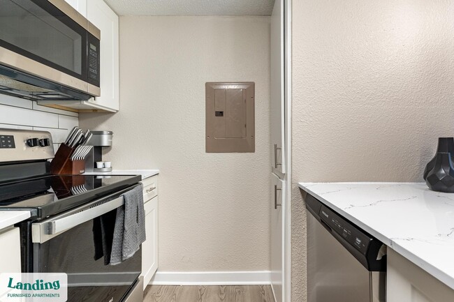 711 Brentford Place unit 116, Arlington, TX 76006 - photo 5