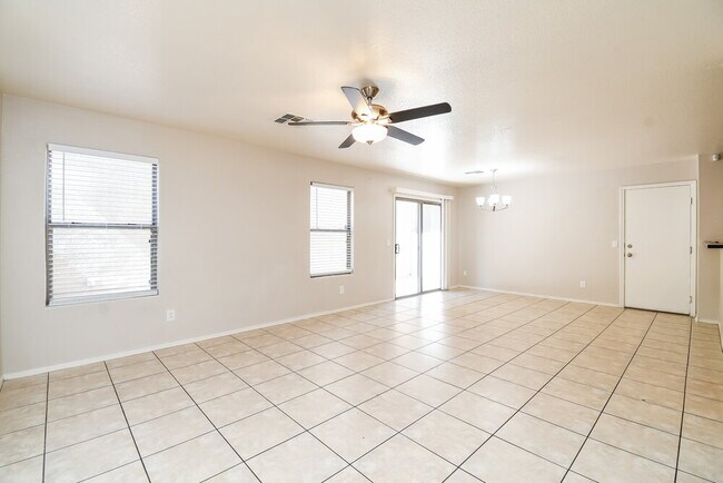 5819 E Harmony Ave, Mesa, AZ 85206 - photo 4