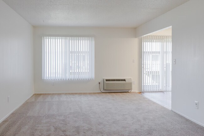 Gateway Park, Portland, OR 97220 - photo 7