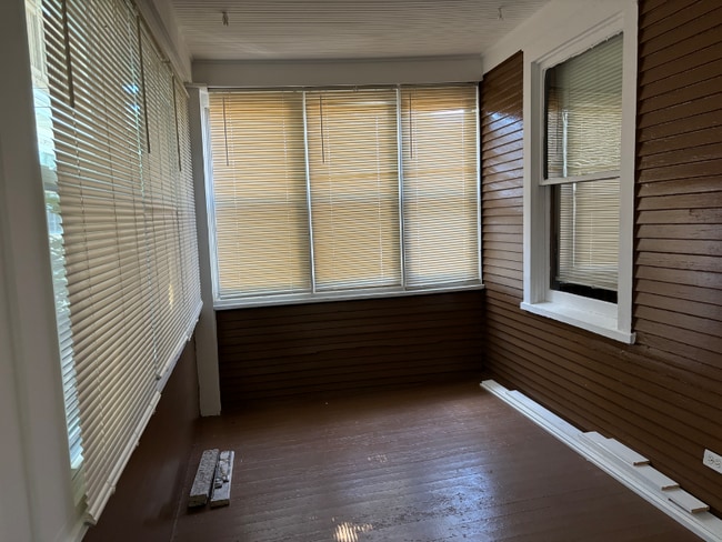 715 S Oak Park Ave, Oak Park, IL 60304 - photo 6