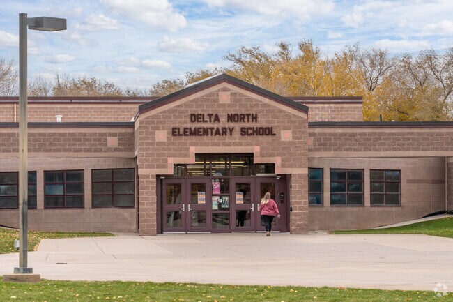 Delta North School challenges and encourages children to learn.