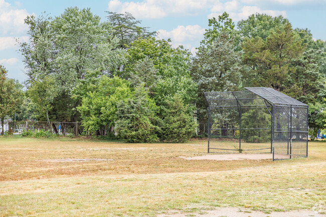 Springfield Estates Elementary School offers plenty of outdoor space for students to use.