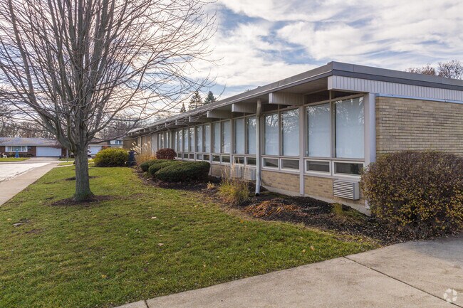 Covenant Christian is a small, independent, board-governed, non-denominational Christian school.