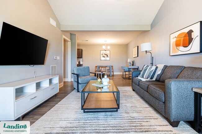 305 Laredo Dr unit 4-302, Cocoa, FL 32926 - photo 3