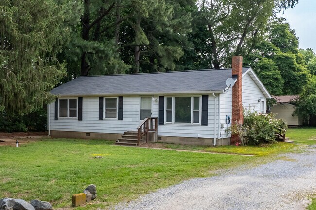 Many ranch style homes are all around Kingstown.