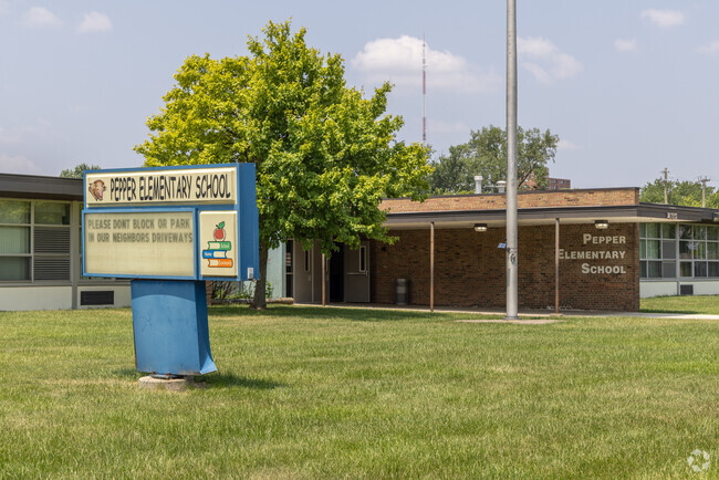Pepper Elementary School signage in Oak Park.
