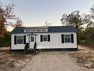 164 Private Rd, Gary City, TX 75643