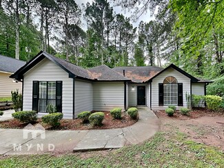 632 Kilkenny Cir, Lithonia, GA 30058