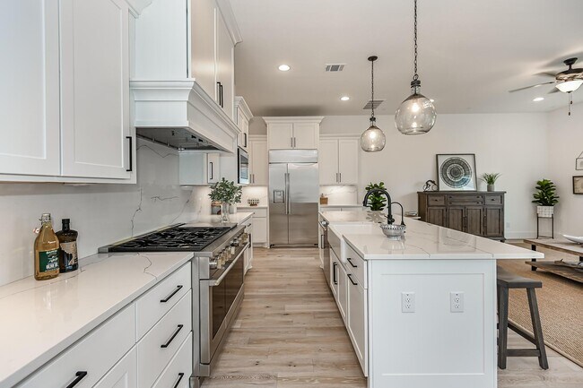 324 Forest Reserve Place unit 38160309, Houston, TX 77079 - photo 4