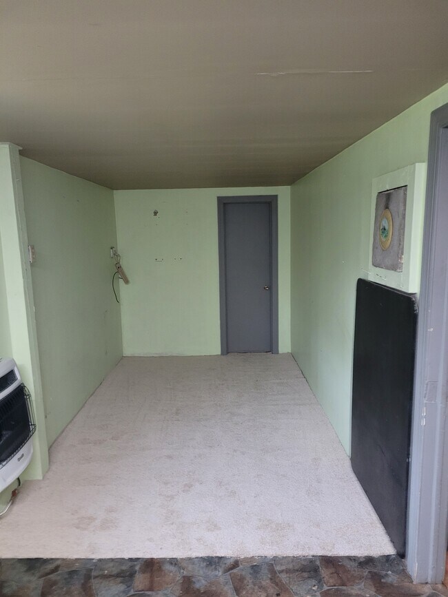 216 Mozingo Rd, Warsaw, VA 22572 - photo 2