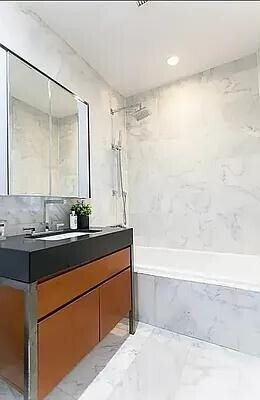 75 Wall St Unit 24, New York, NY 10005