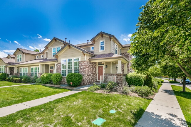 Upscale 12 Unit Complex