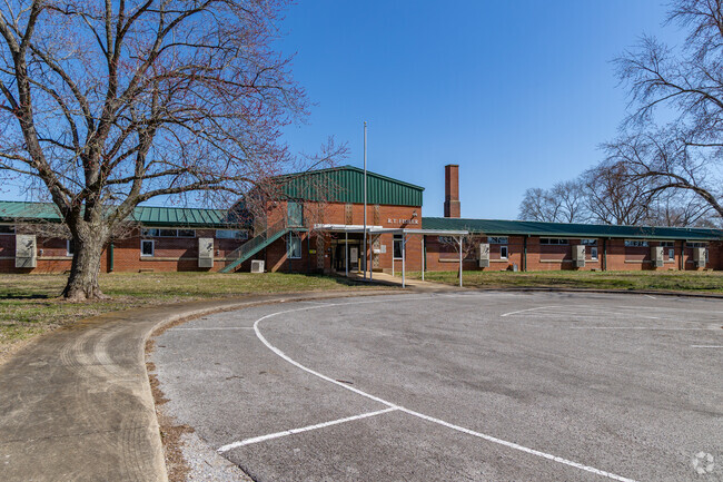 R.T. Fisher Alternative School has a student to teacher ratio of 7:1 as of 2024.