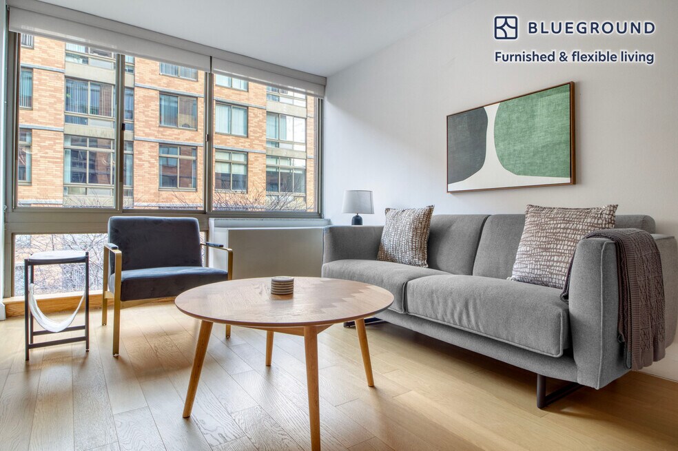 130 W 15th St unit FL6-ID1385, New York, NY 10011 - photo 1